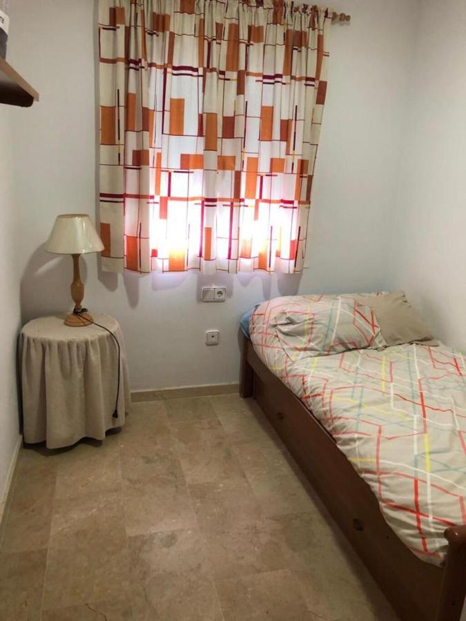 Apartamento En Conil Cerca De Playa Y Centro Conil De La Frontera Bagian luar foto